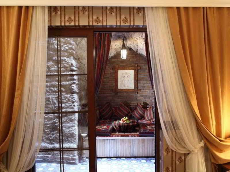Divalis Hotel Istanboel Buitenkant foto